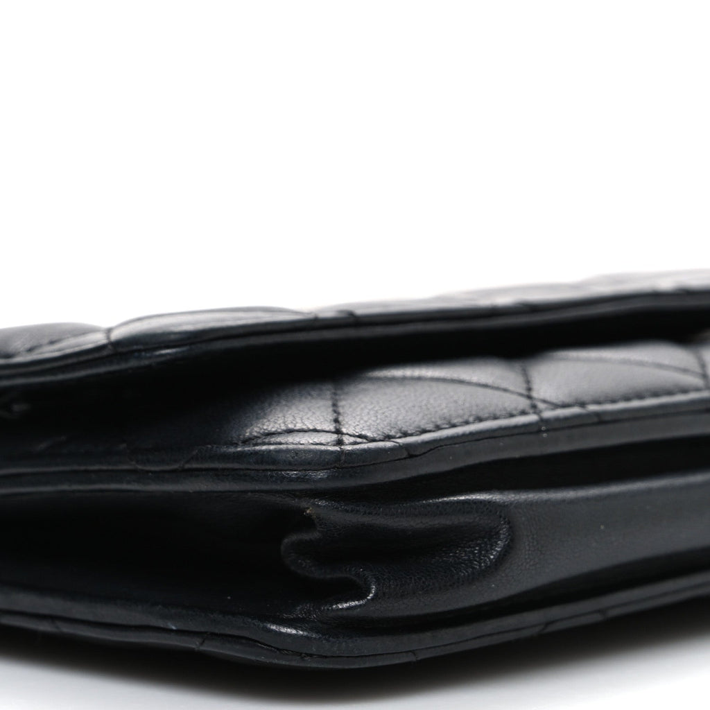 Lambskin Quilted Wallet On Chain WOC Black