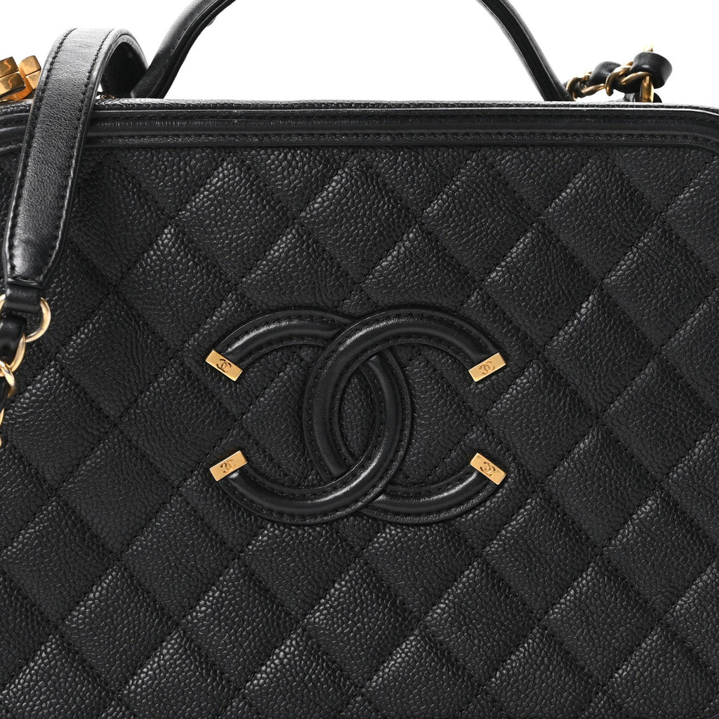 Caviar Quilted Large CC Filigree Vanity Case Black