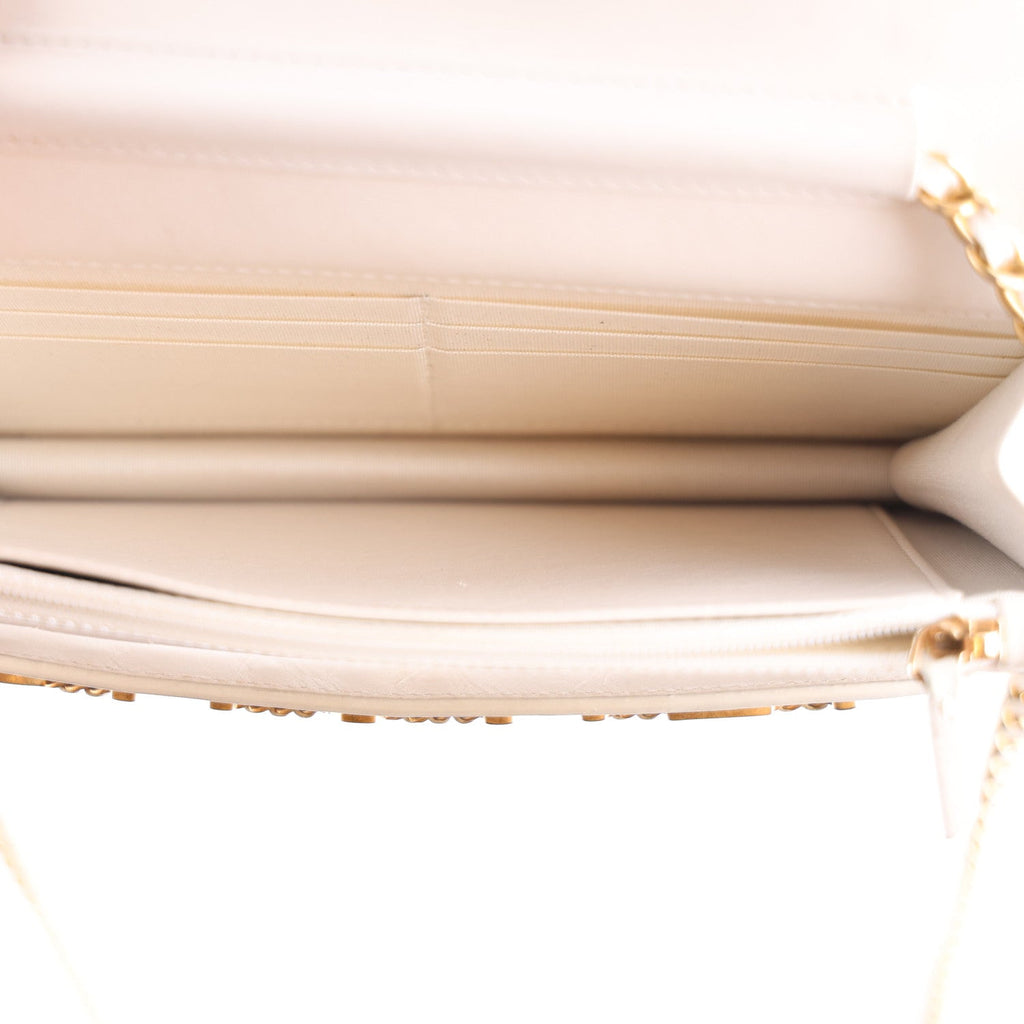 Calfskin Quilted Enchained Wallet On Chain WOC White