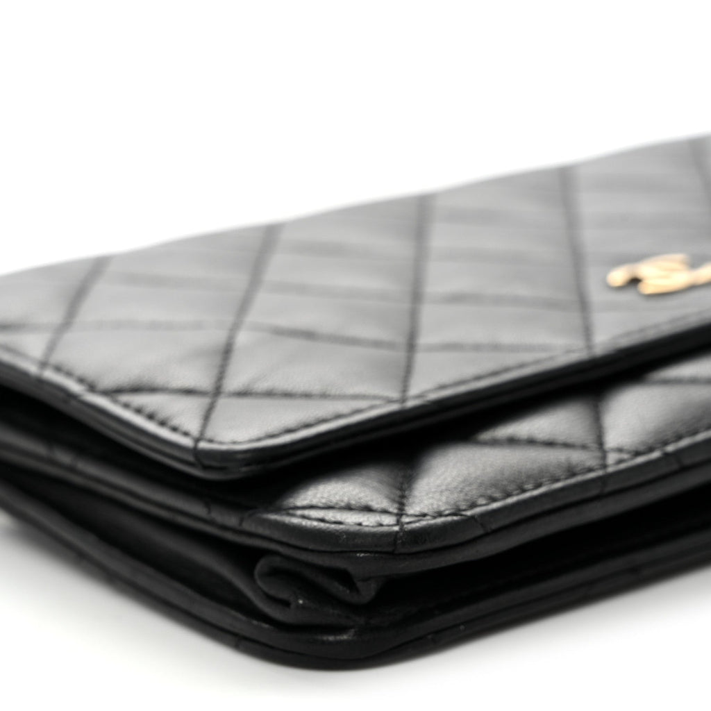 Lambskin Quilted Wallet On Chain WOC Black