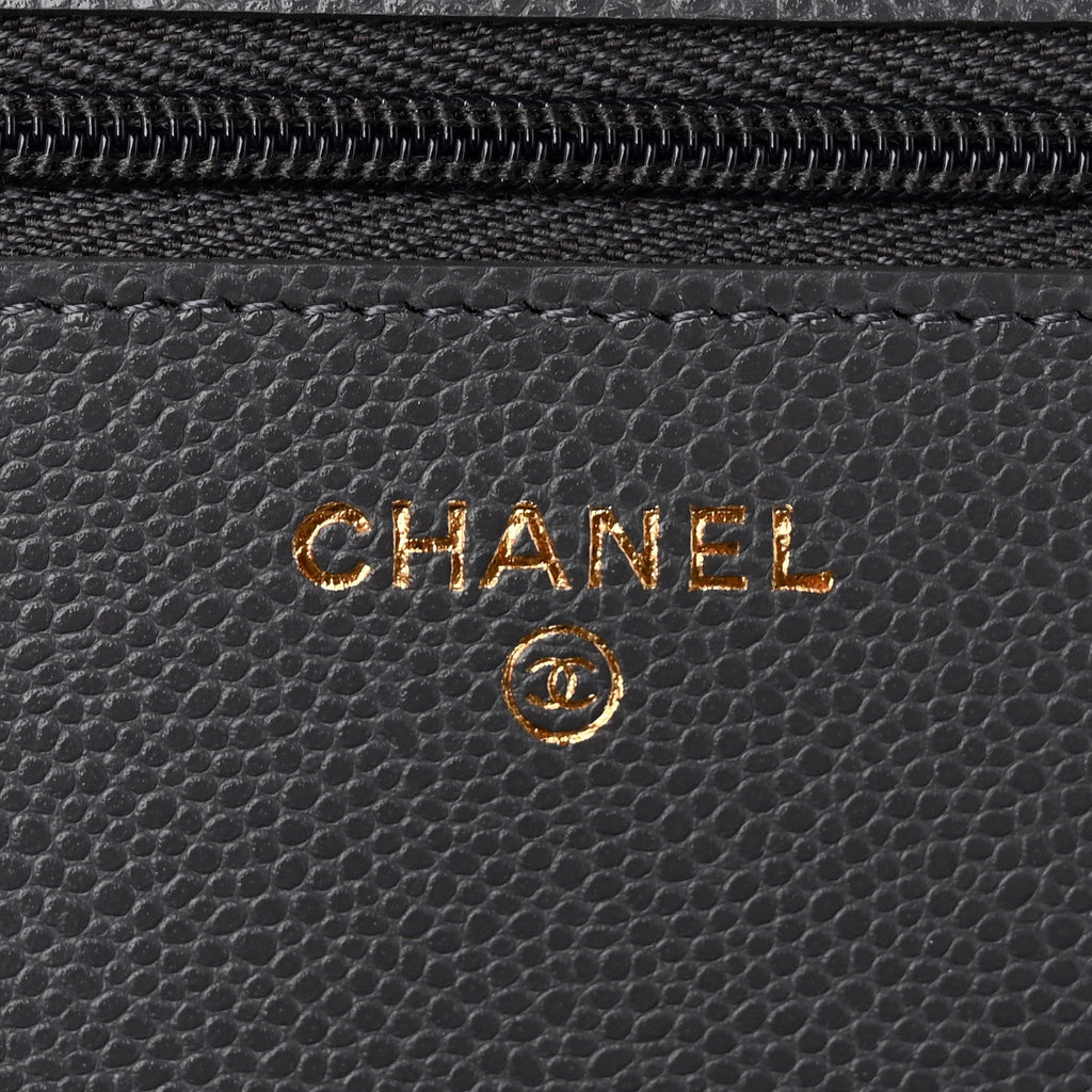 Caviar Quilted Wallet on Chain WOC Grey
