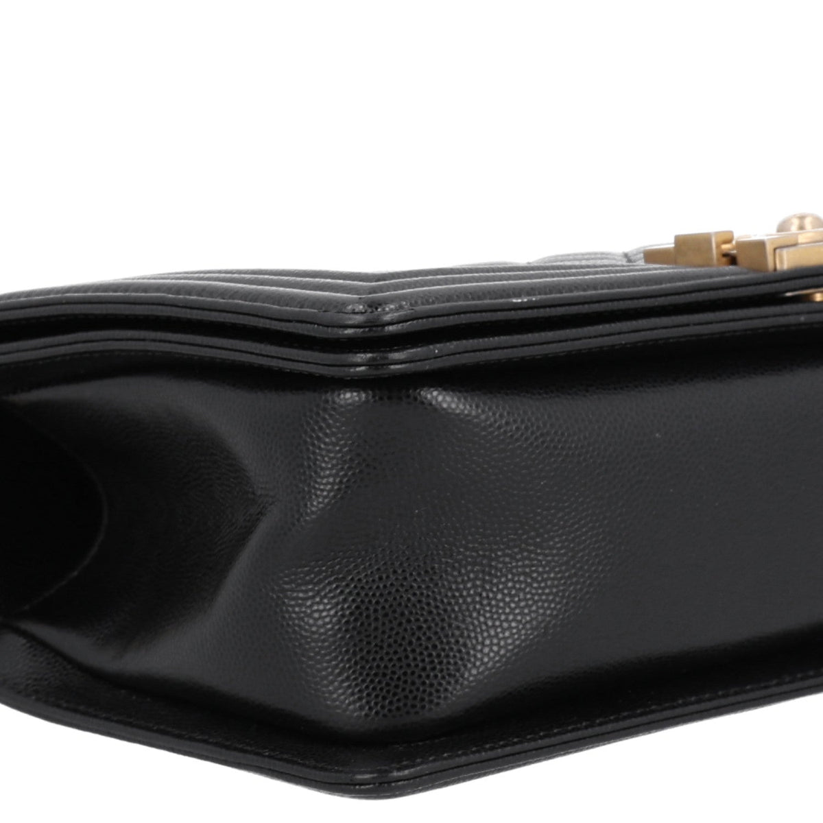 Caviar Quilted Medium Boy Flap Black
