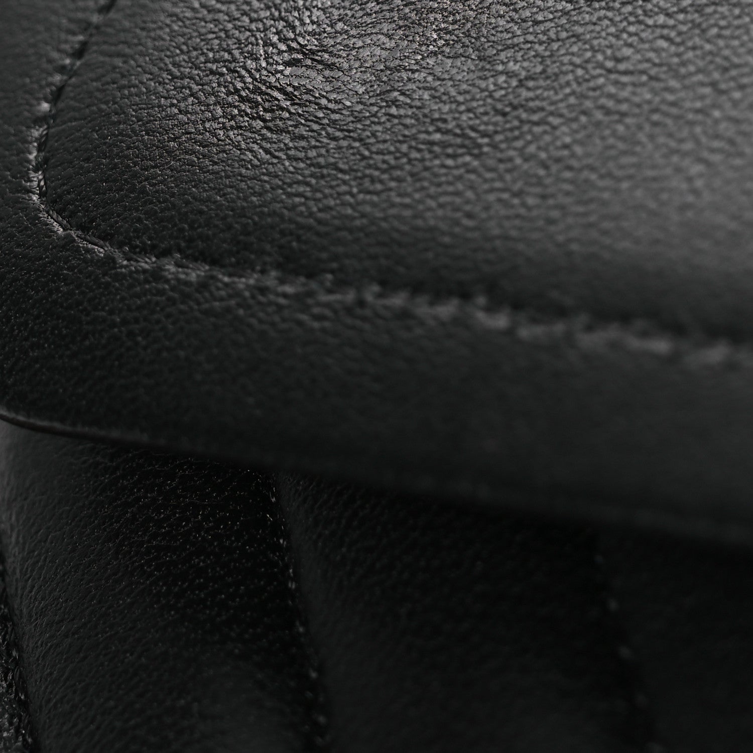 Lambskin Chevron Quilted Medium Double Flap Black