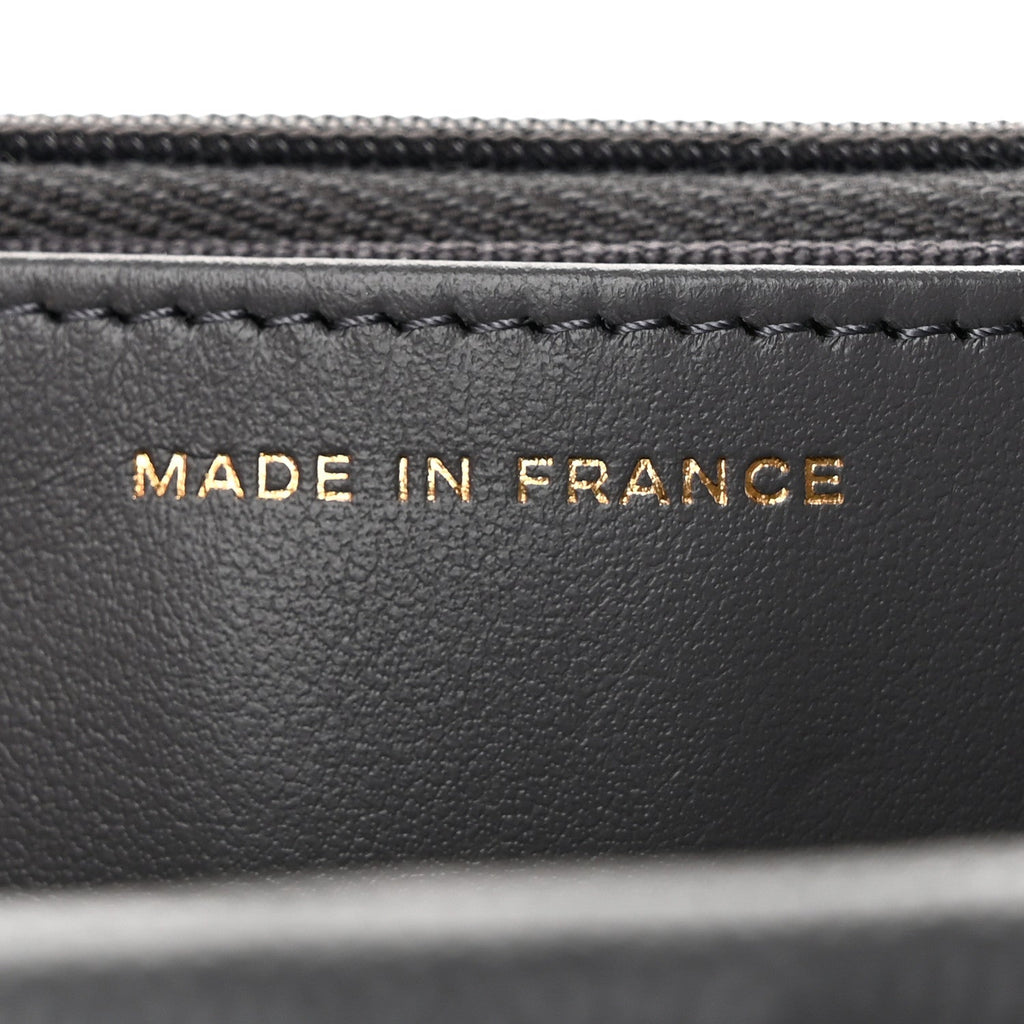 Caviar Quilted Wallet on Chain WOC Grey
