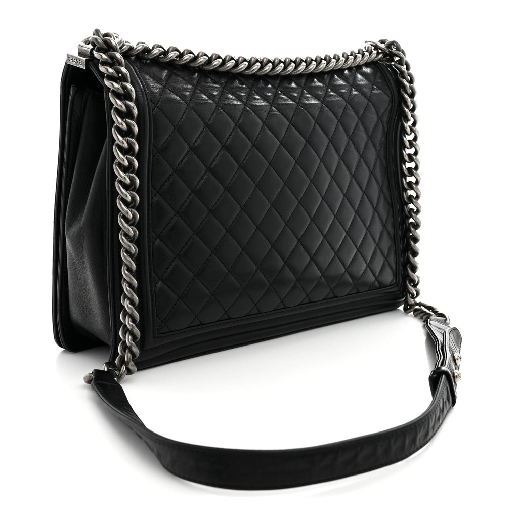Calfskin Quilted Large Boy Flap Black