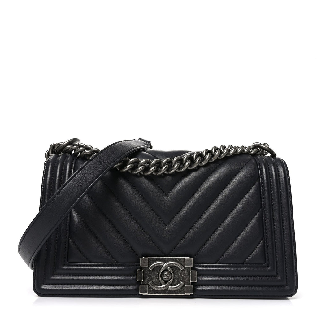 Lambskin Chevron Quilted Medium Boy Flap Black