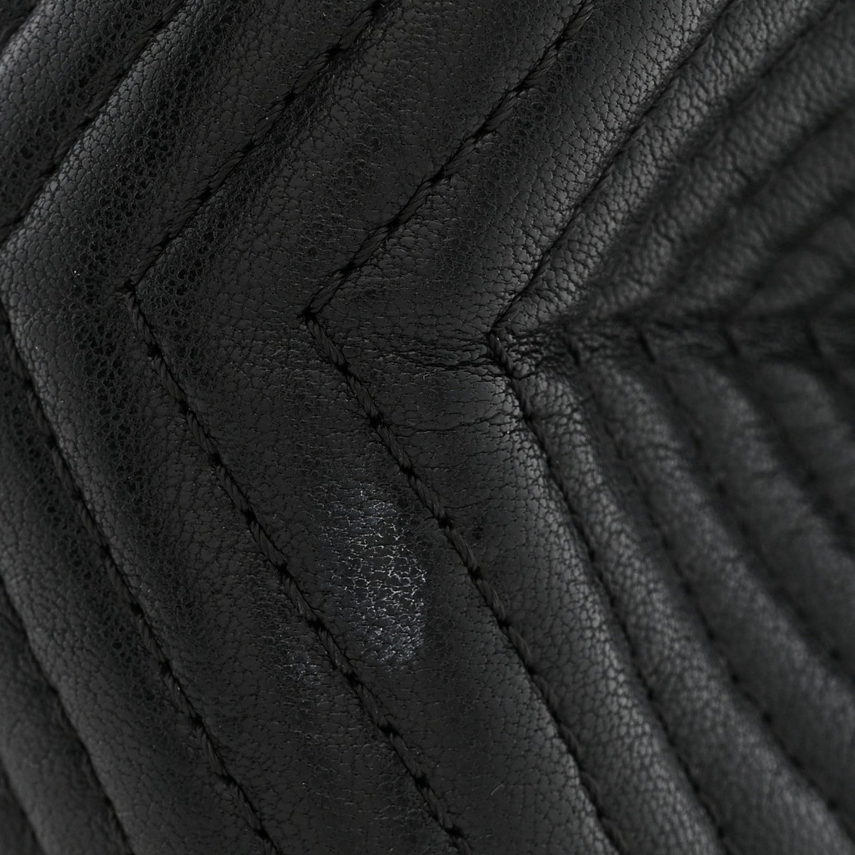 Sheepskin Chevron Quilted Studded 2.55 Reissue 226 Flap Black