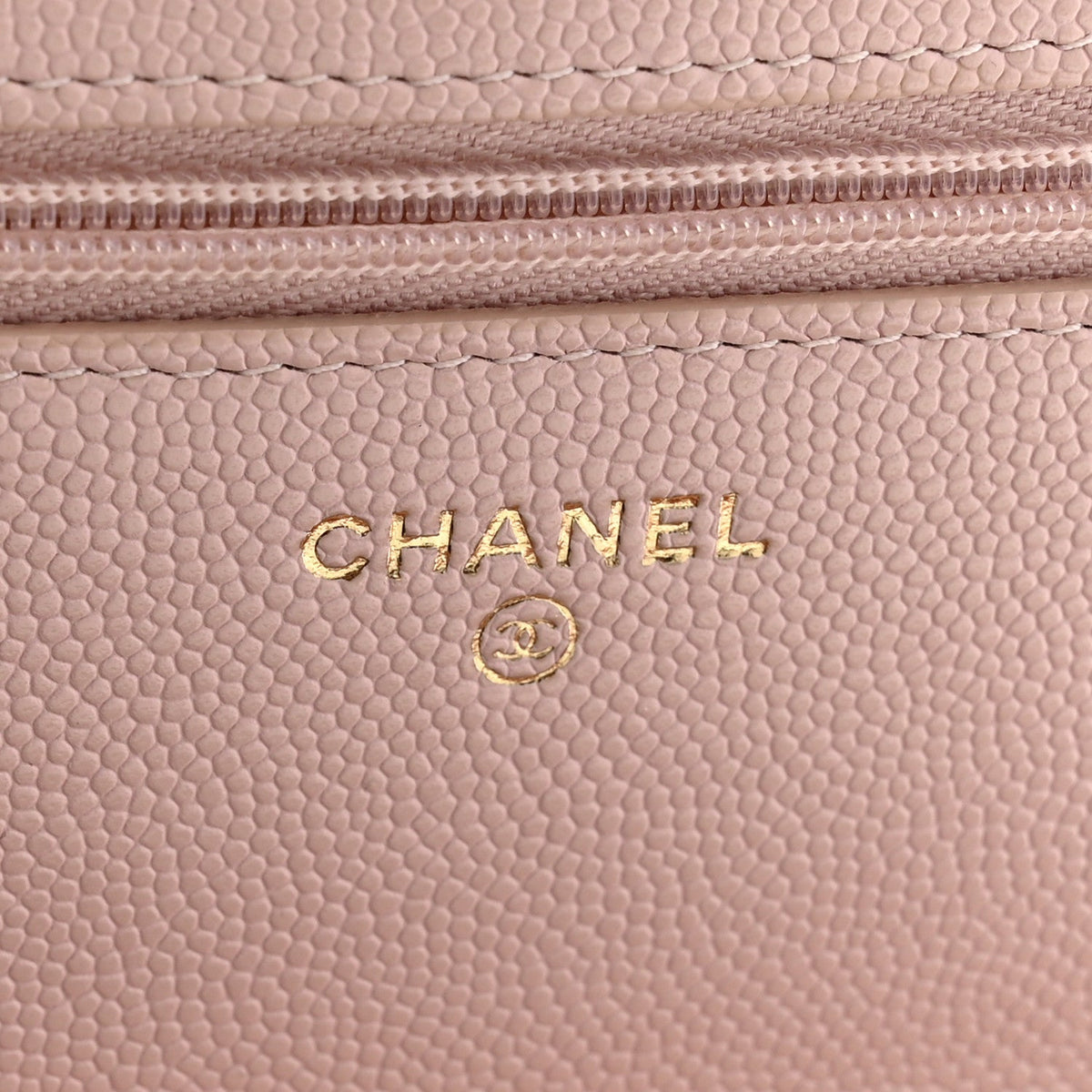 Caviar Quilted Crystal Enamel CC Wallet On Chain WOC Light Pink