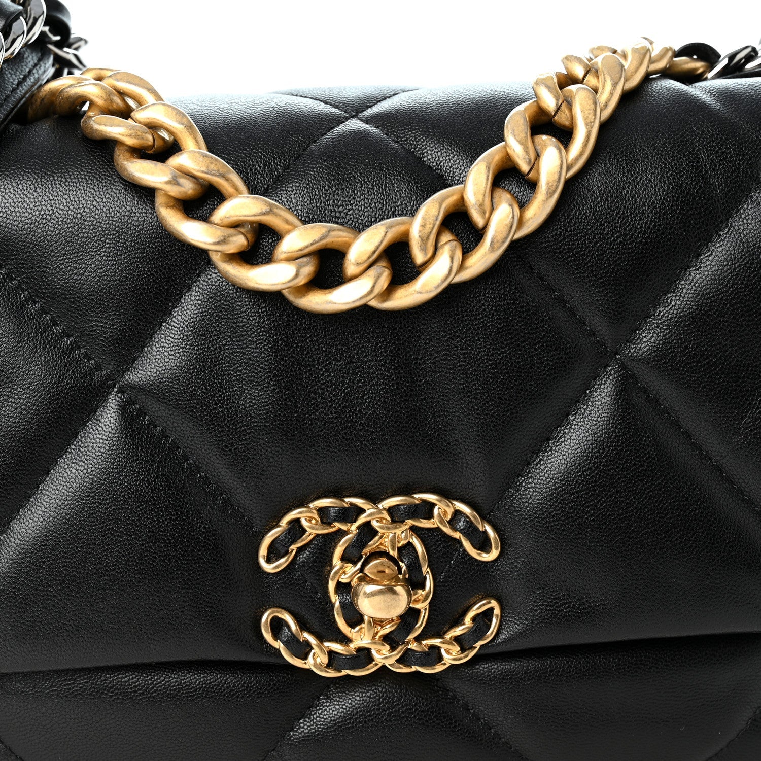 Lambskin Quilted Medium Chanel 19 Flap Black