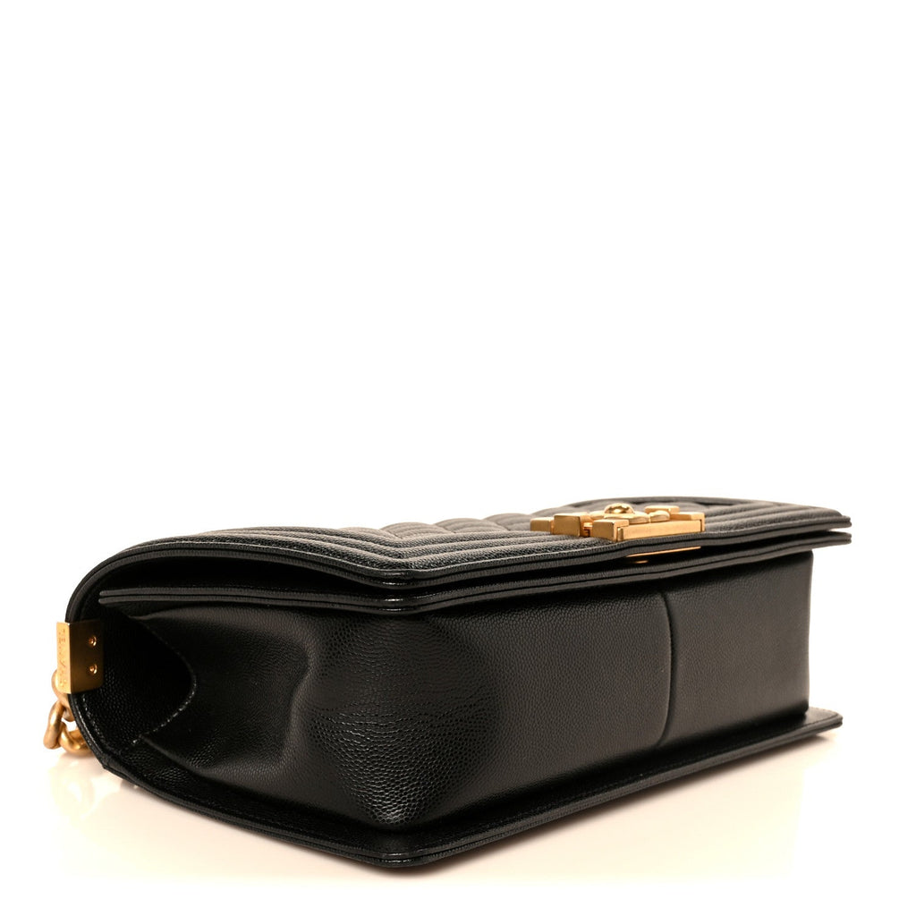 Caviar Quilted Medium Boy Flap Black