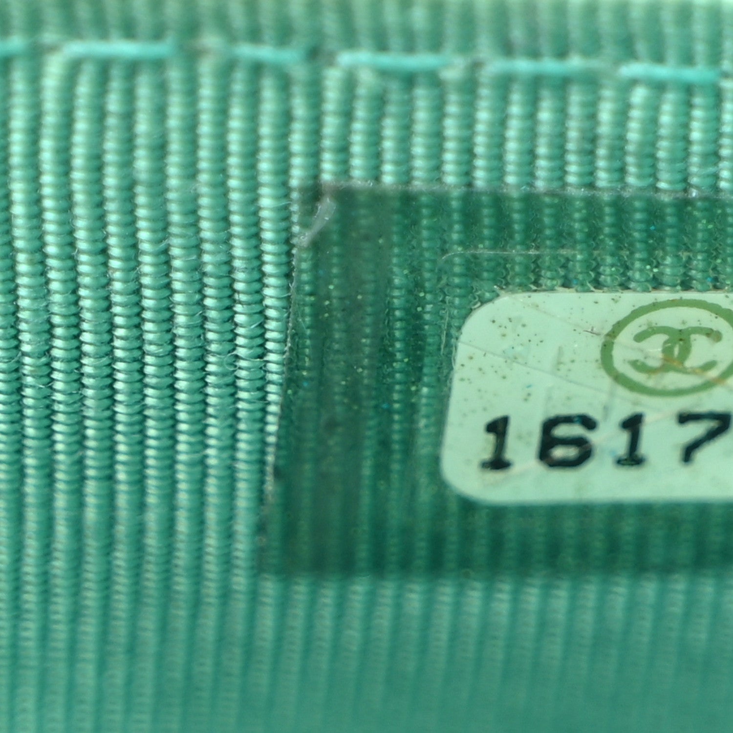 Patent Quilted Wallet On Chain WOC Green
