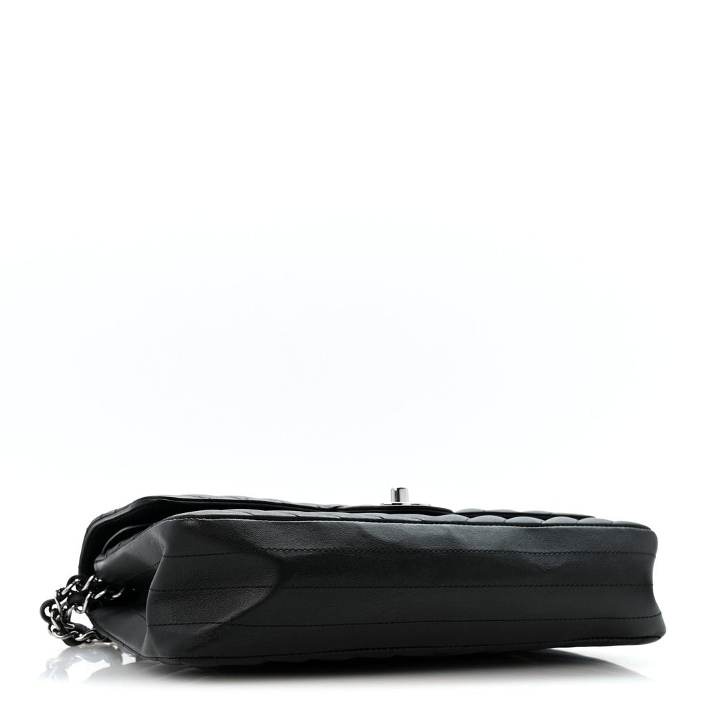 Lambskin Chevron Quilted Medium Double Flap Black