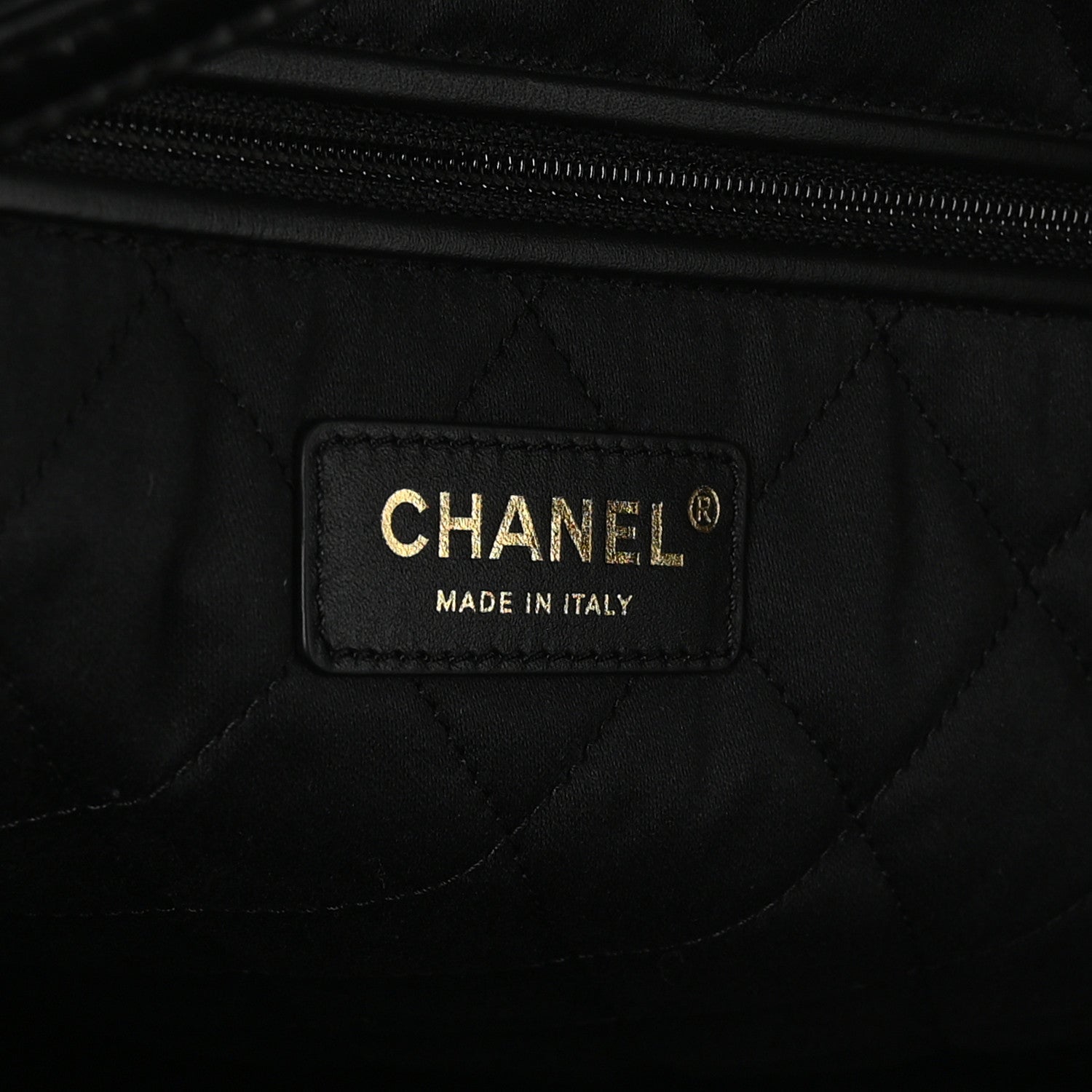 Shiny Calfskin Quilted Small Chanel 22 Black