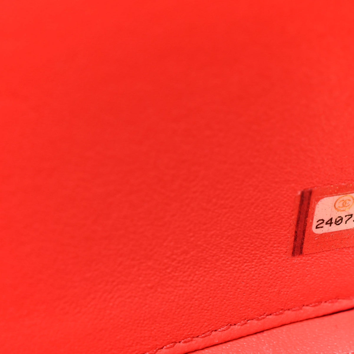 Caviar Quilted Medium CC Filigree Vanity Case Coral