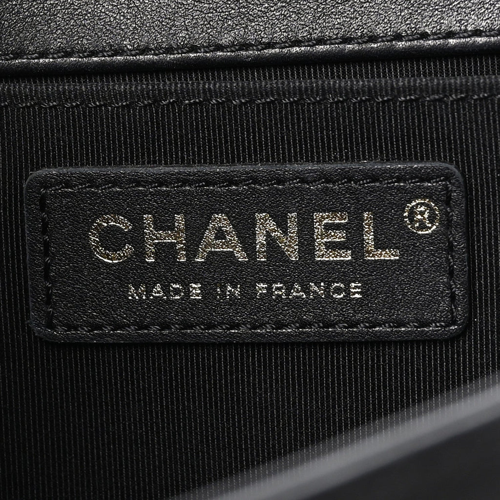 Lambskin Quilted Medium Boy Flap Black