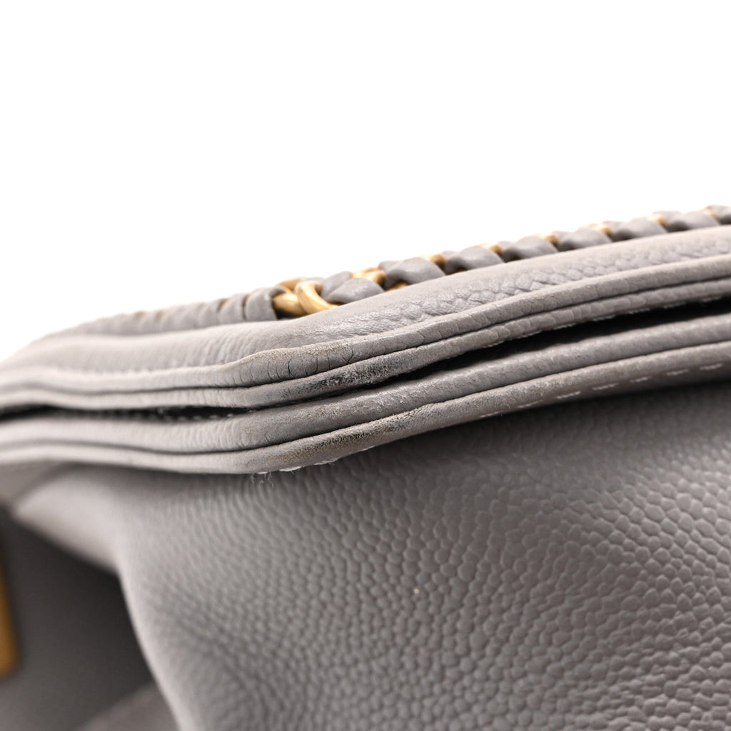 Caviar Quilted Chain Around Medium Boy Flap Grey