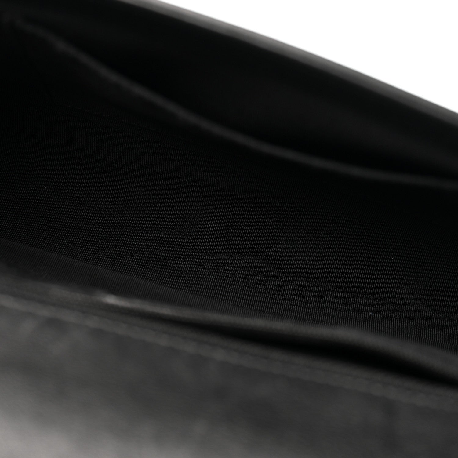 Patent Calfskin Quilted New Medium Plexiglass Boy Flap Black