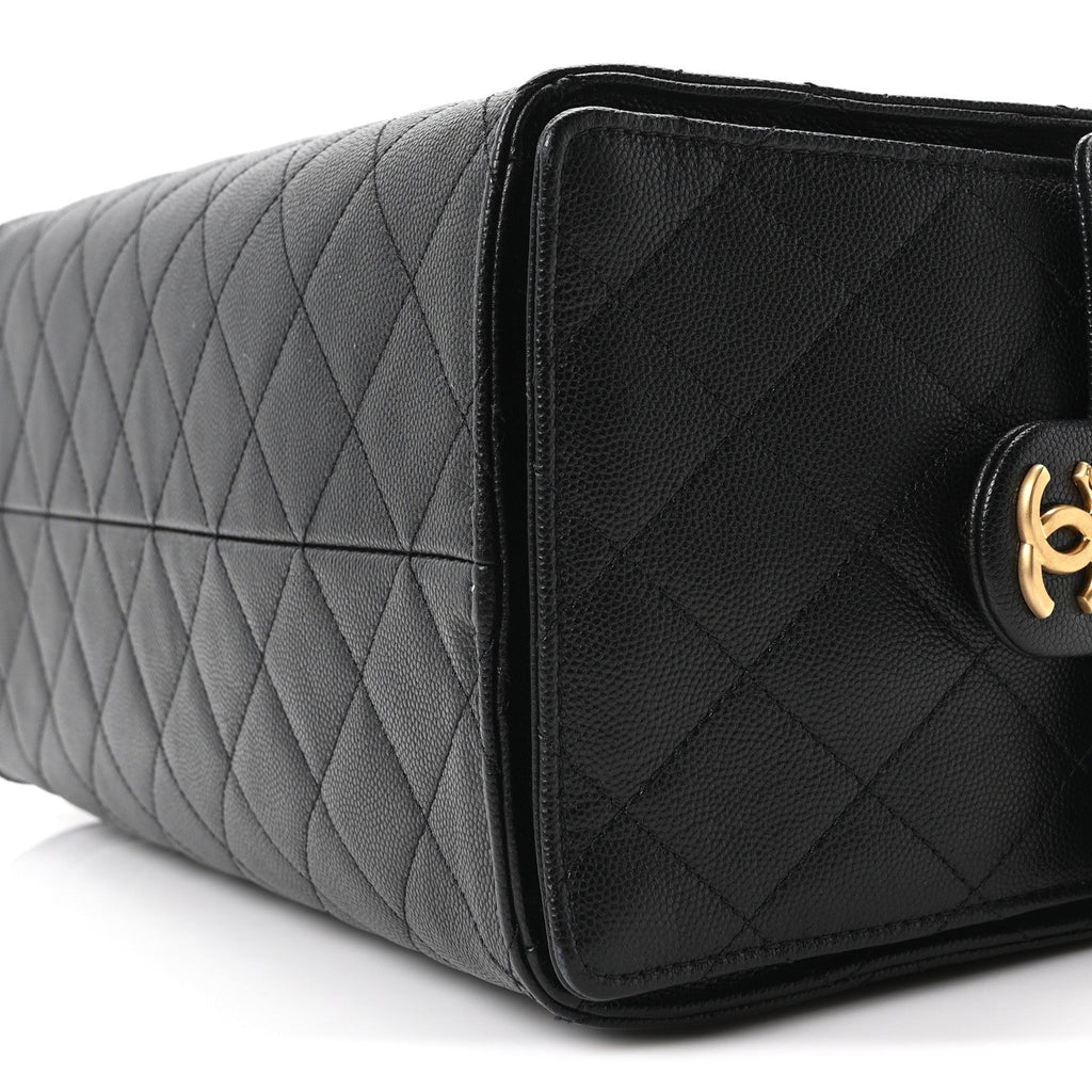 Caviar Quilted Medium Chanel 25 Handbag Black