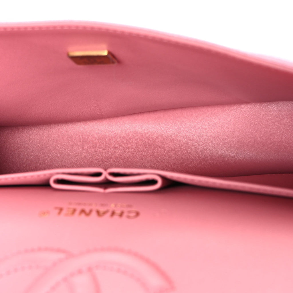 Iridescent Caviar Quilted Medium Double Flap Rose Pink