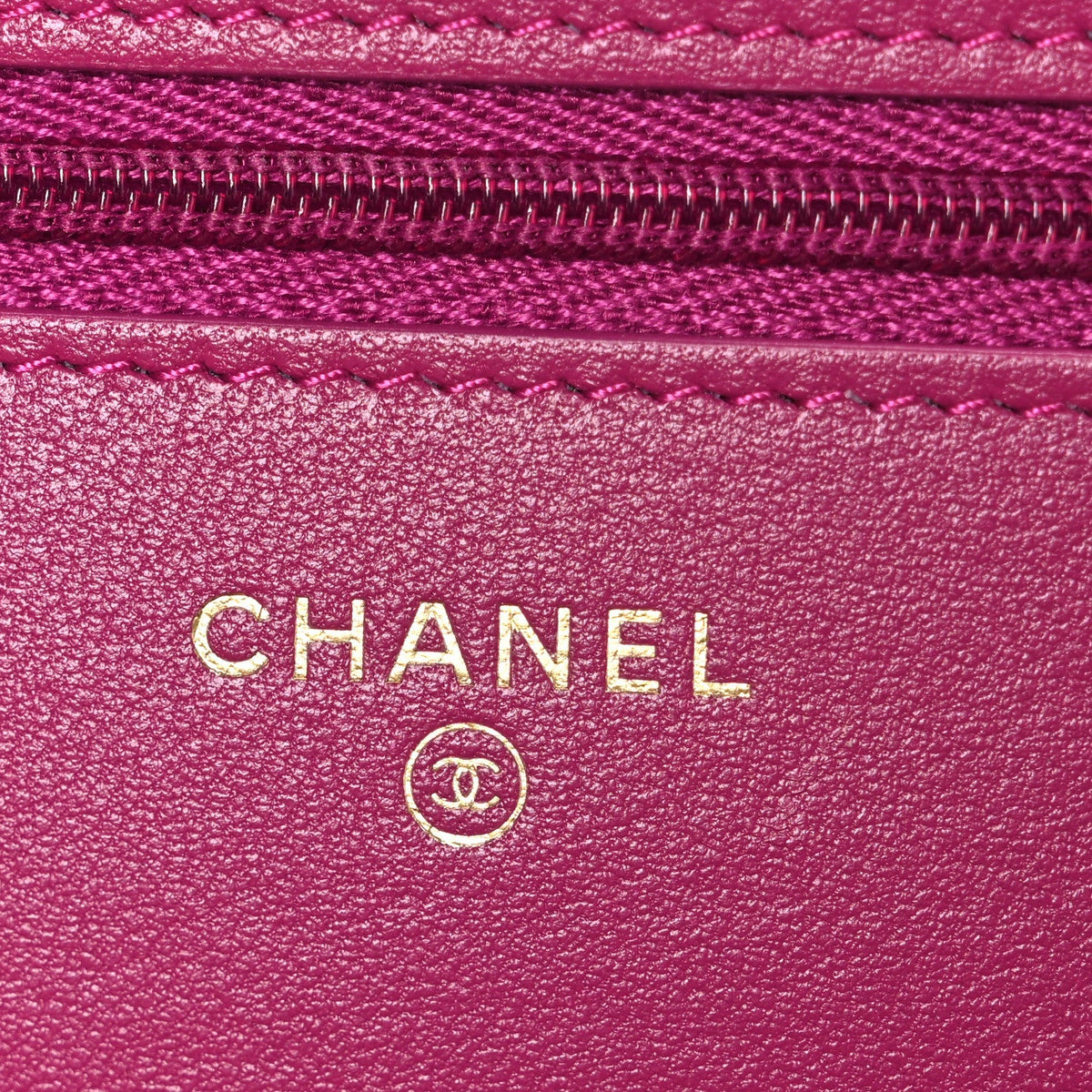 Tweed Quilted Wallet On Chain WOC Fuchsia Purple