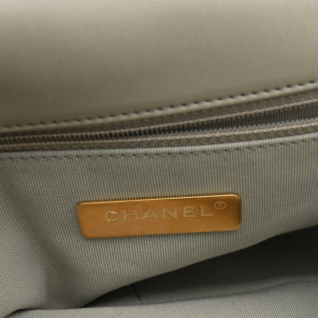 Lambskin Quilted Medium Chanel 19 Flap Light Grey