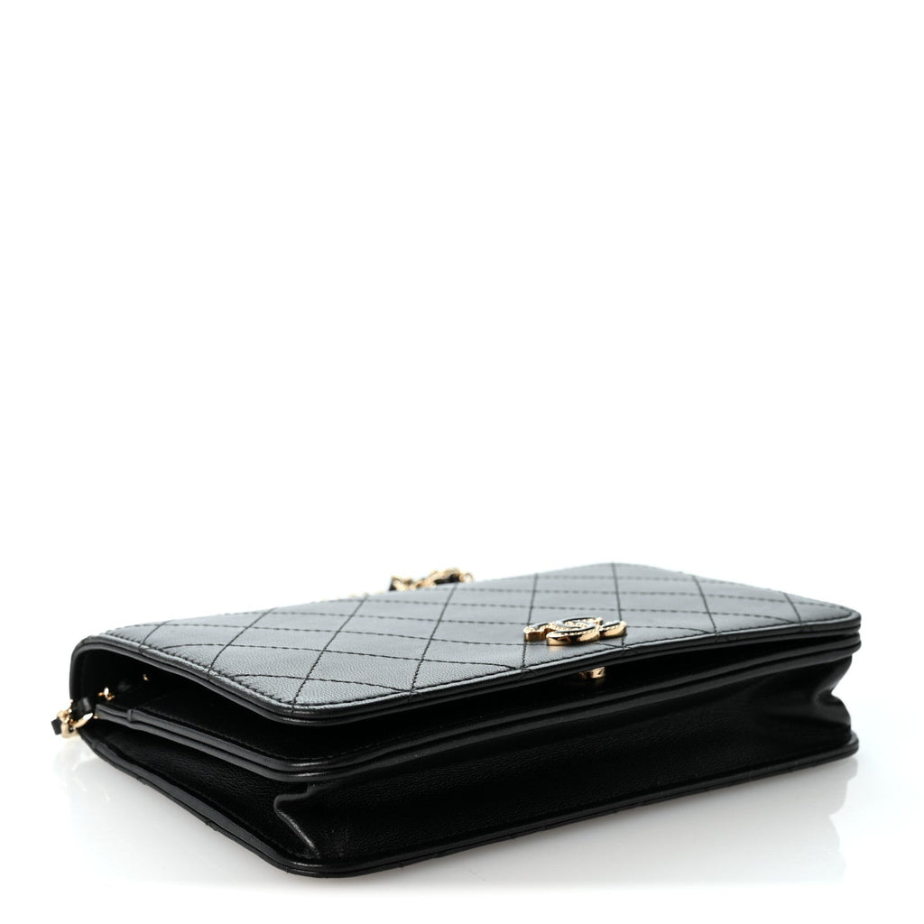 Lambskin Quilted Enamel CC Wallet on Chain WOC Black