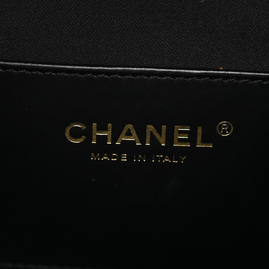 Caviar Quilted Medium Chanel 25 Handbag Black